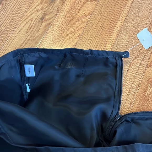 BLACK BEADED SKIRT - Picture 4 of 8